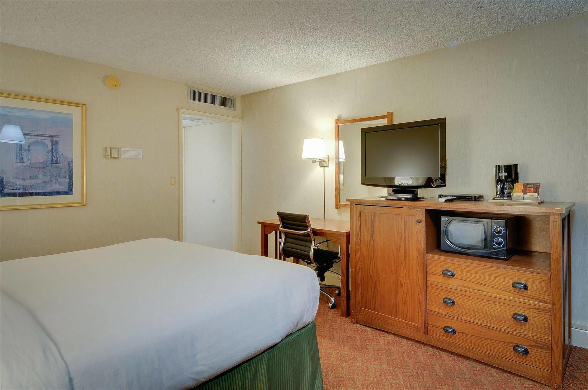 ברלינגיים Vagabond Inn Executive Sfo מראה חיצוני תמונה
